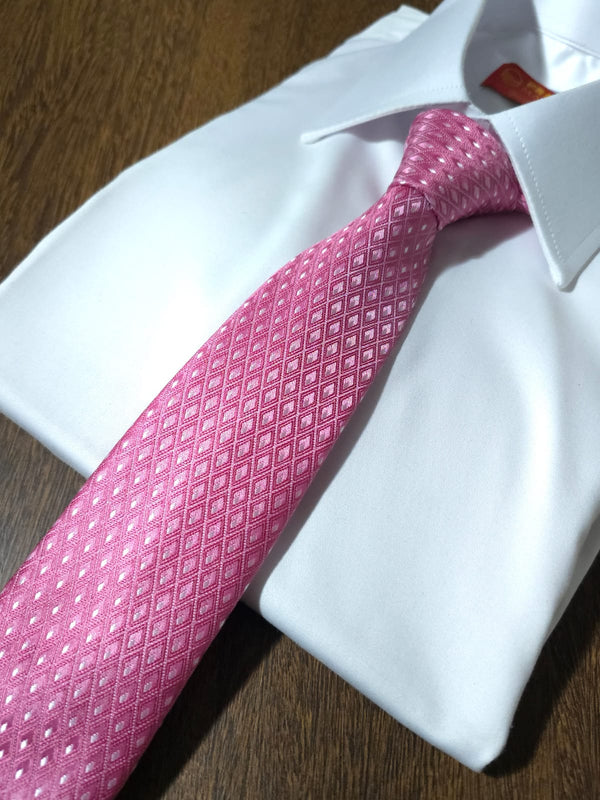 Gravata Premium de Poliéster - 2.400 fios