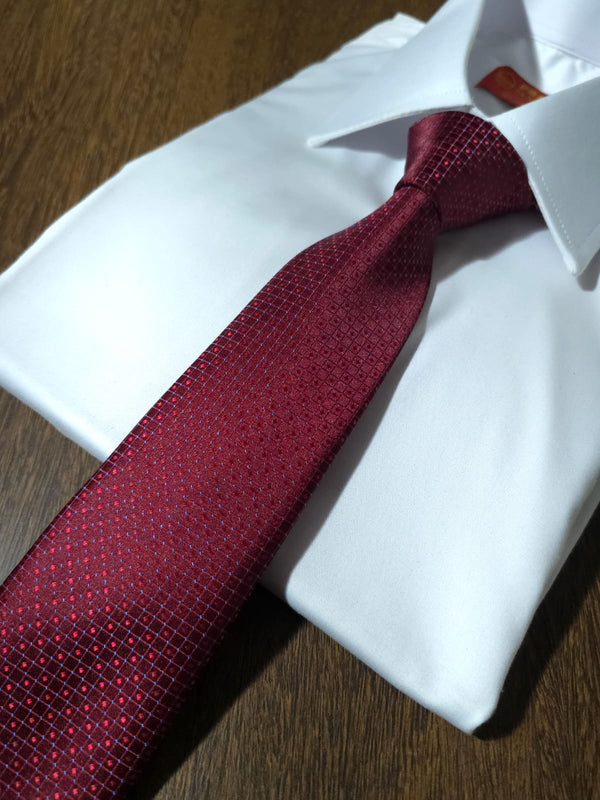 Gravata Premium de Poliéster - 2.400 fios