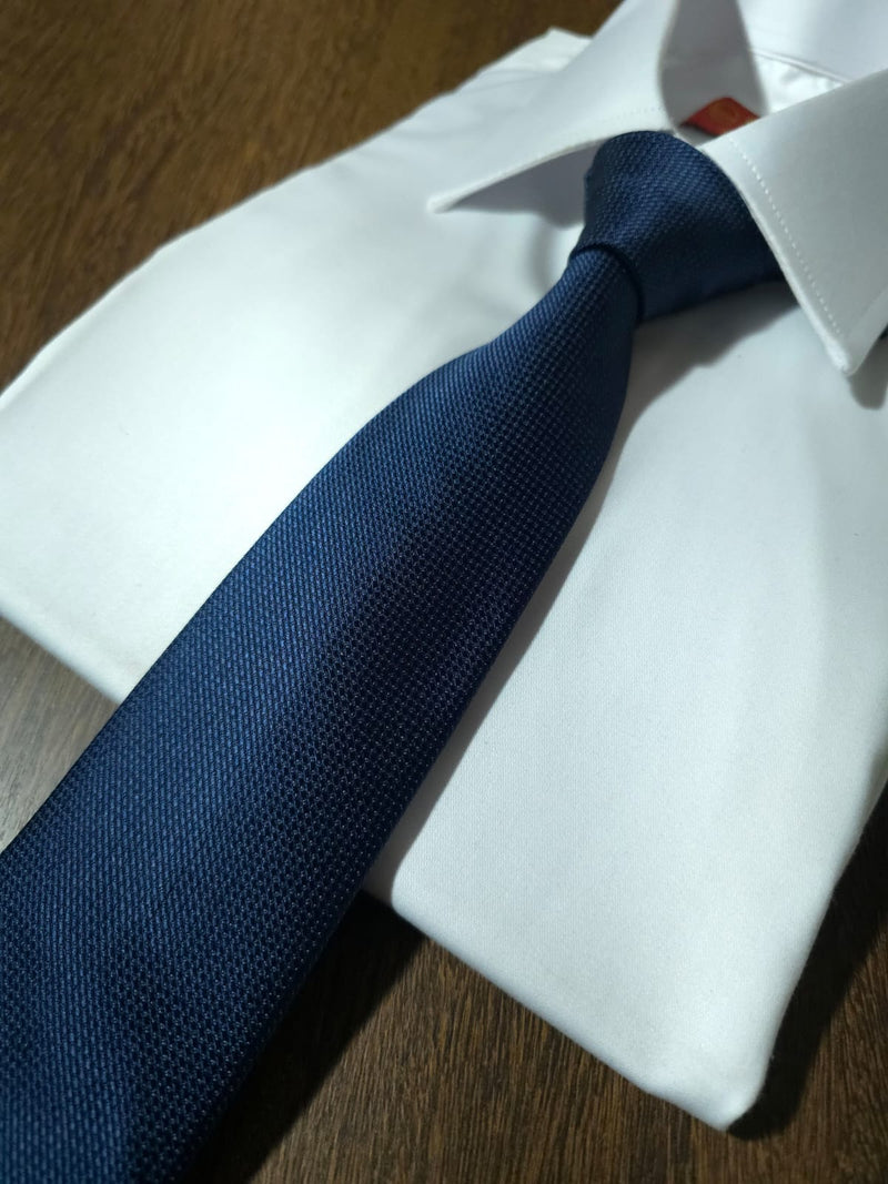 Gravata Premium de Poliéster - 2.400 fios