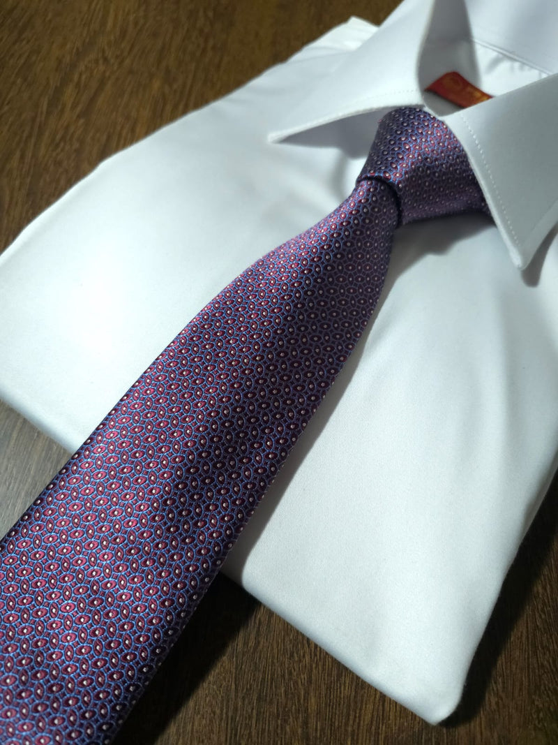 Gravata Premium de Poliéster - 2.400 fios