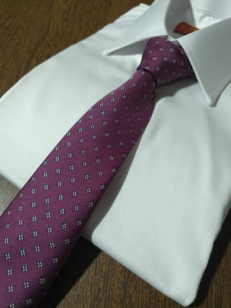 Gravata Premium de Poliéster - 2.400 fios