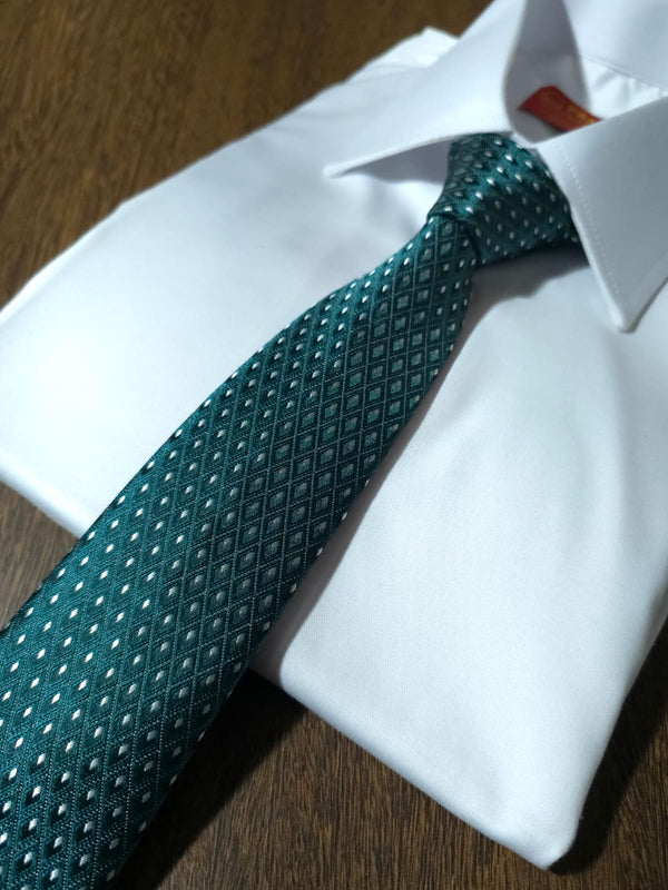 Gravata Premium de Poliéster - 2.400 fios