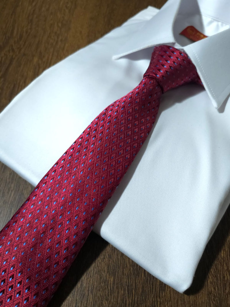 Gravata Premium de Poliéster - 2.400 fios