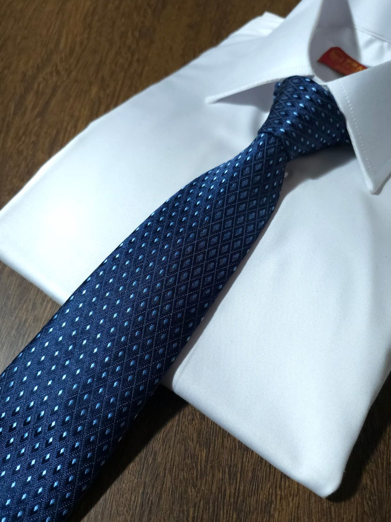 Gravata Premium de Poliéster - 2.400 fios